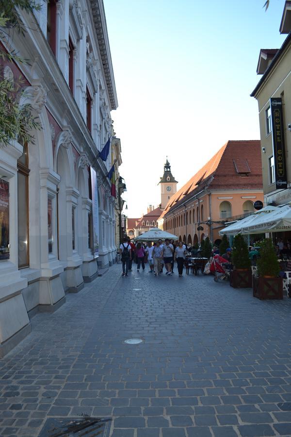 Casa Krone - Piata Sfatului Braşov Exteriör bild